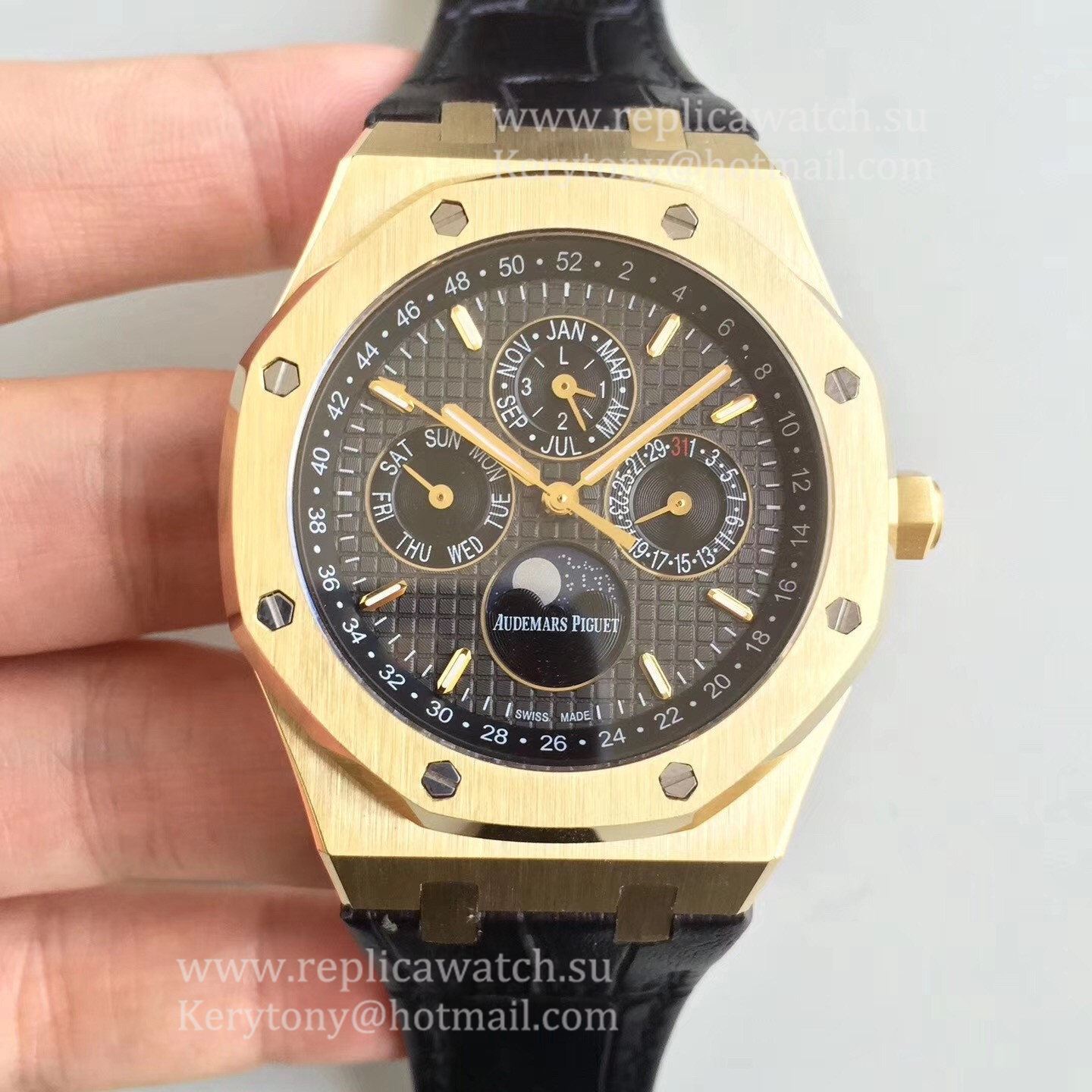 Fake Audemars P1g*et Royal Oak Perpetual Calendar 41mm 26574BA.OO.1220BA.01 BF Yellow Gold Black Dial 5134